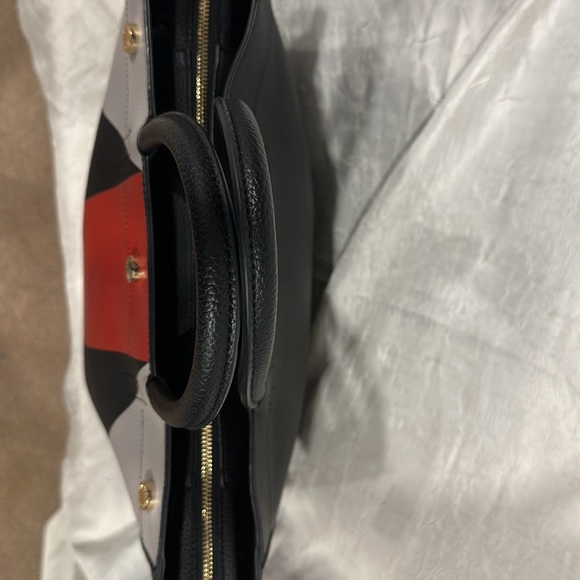 Calvin Klein Geometric Print Shoulder Bag - Picture 4 of 7